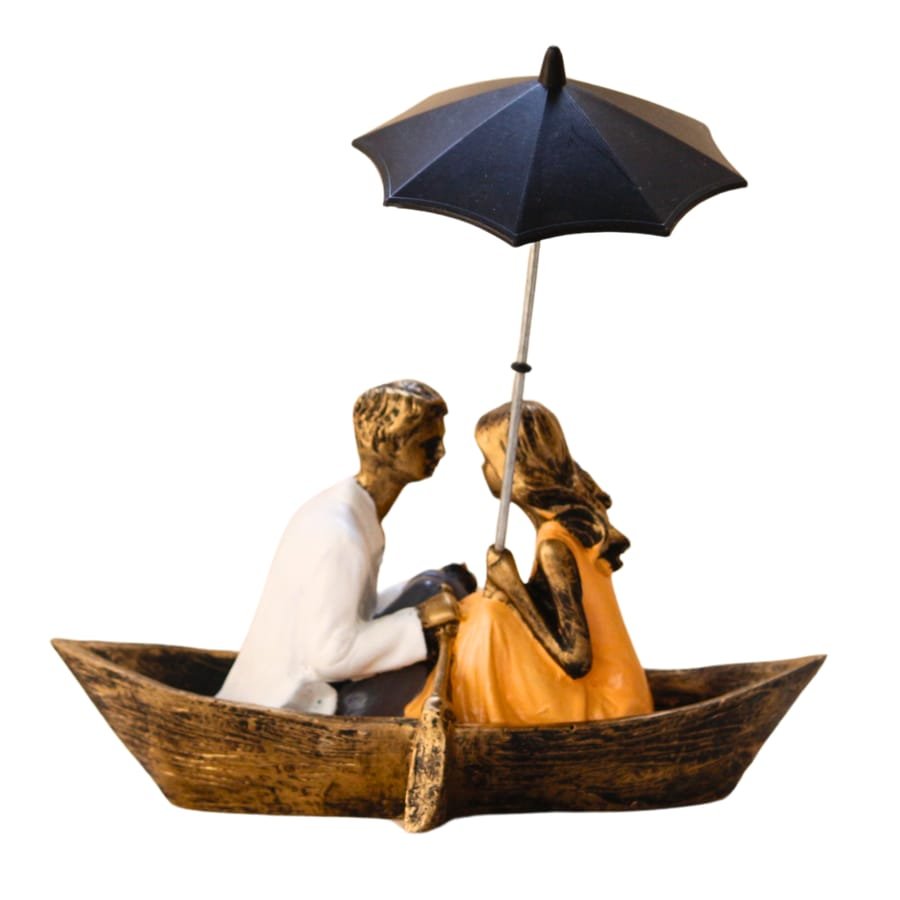 Polyresin Love Couple Statue Corporate Gifts, Wedding Gifts photo 8