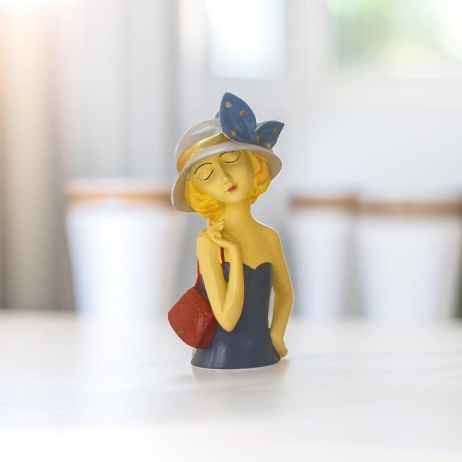 Resin Girl Statue Corporate Gifts, Wedding Gifts