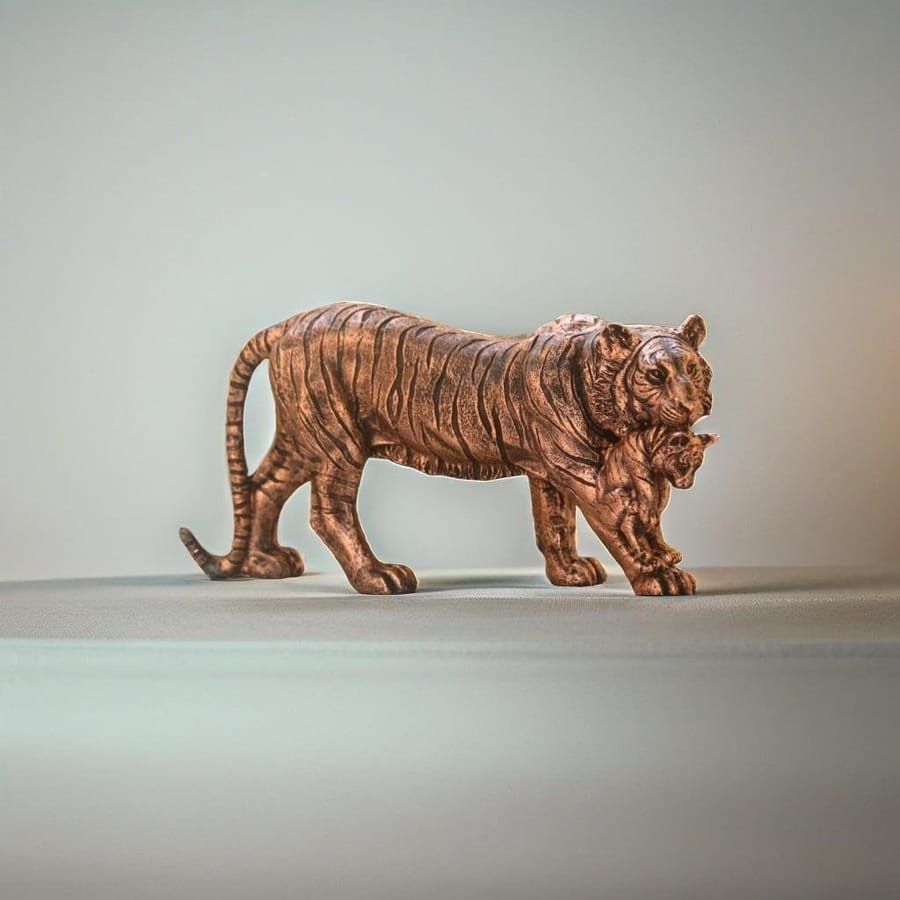 Resin Decorative Showpiece Corporate Gifts, Wedding Gifts