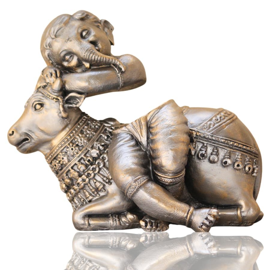 Resin Decorative Showpiece Corporate Gifts, Wedding Gifts