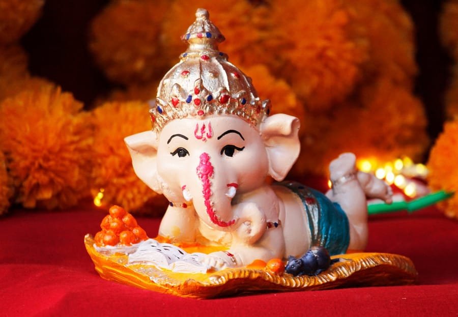 Lord Ganesha Statue Manufacturer Corporate Gifts, Wedding Gifts