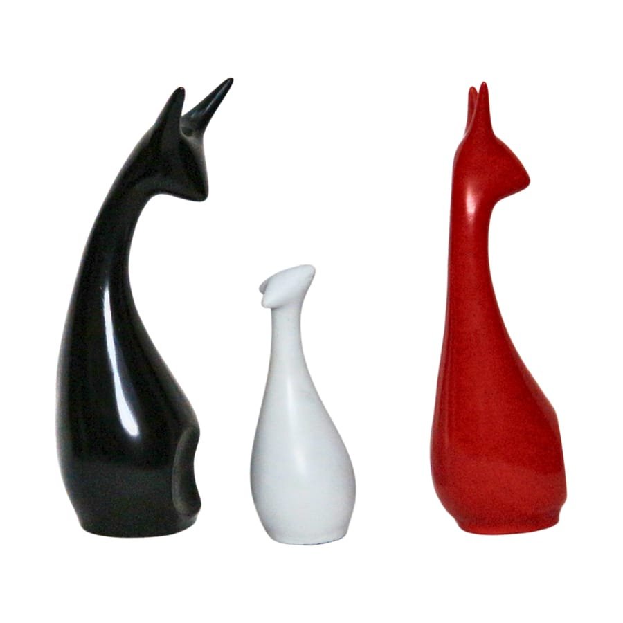 Handicraft Resin Multi Deer Family Showpiece For Home Corporate Gifts, Wedding Gifts photo 6